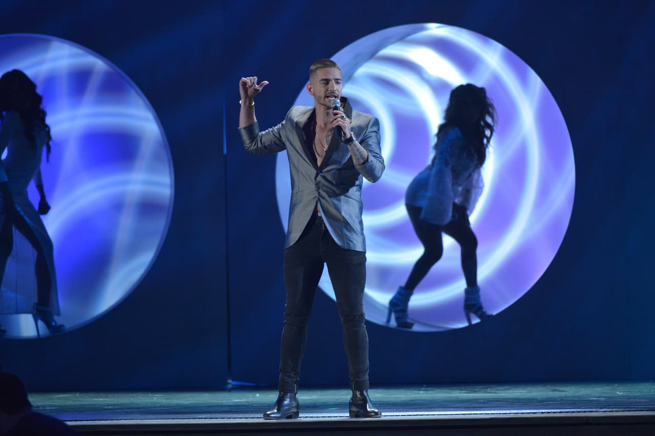 Y a la par de esto hubo sensuales bailes que dejaron a todos con la boca abierta.