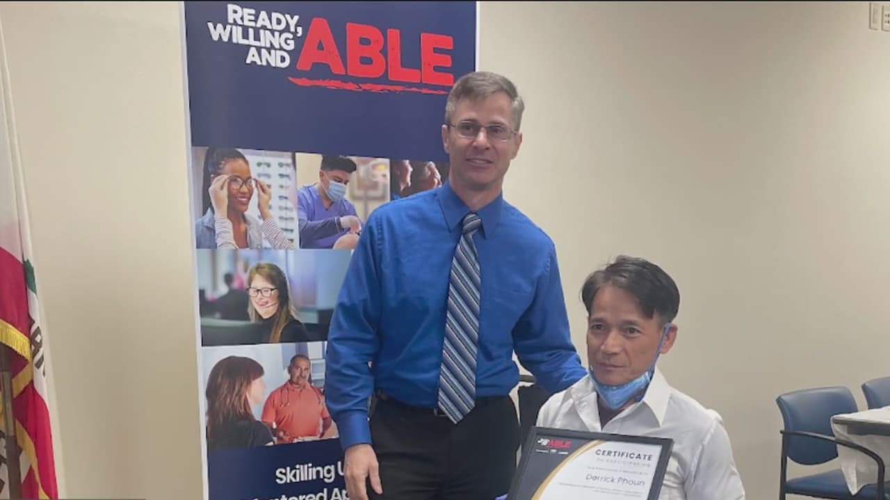 Preparar a personas con discapacidades para el mundo laboral, el objetivo de este programa en Orange