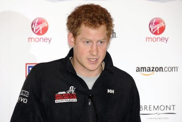 ¡Sí, para hacer del baño! Y al parecer, Harry fue todo un experto en ello. Mira aquí los videos más chismosos.