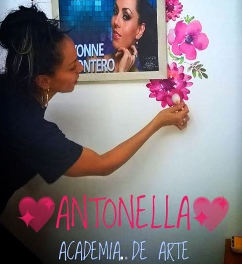 De acuerdo con información de 'De primera mano', con tan solo dos años de edad la pequeña hija de Ivonne Montero y Fabio Melanitto fue intervenida quirúrgicamente debido a este padecimiento.