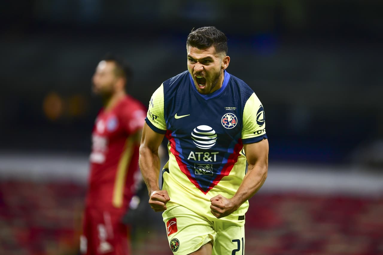 Henry Martin celebra gol