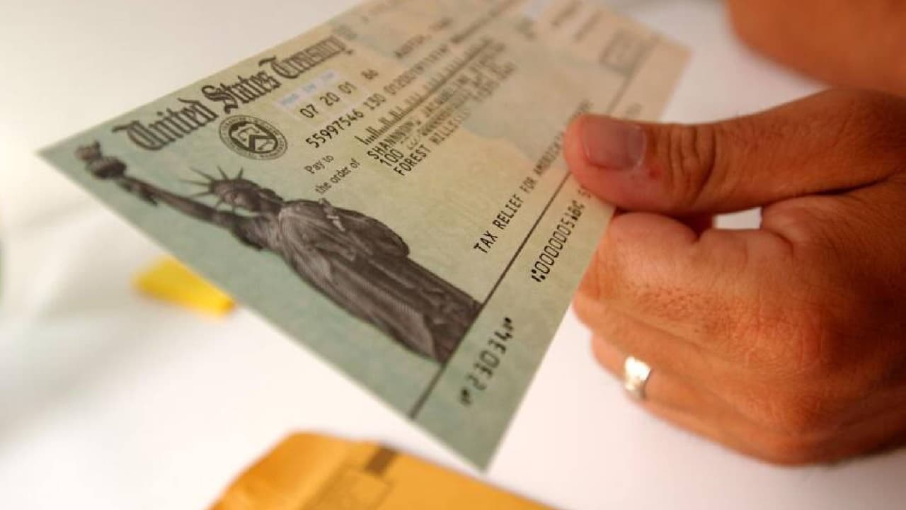 <h3 class="cms-H3-H3">Mi declaración no tiene errores</h3>
<br>Si ninguno de los casos anteriores es el tuyo, pues presentaste tu declaración en tiempo y forma, y no has recibido una notificación por parte del IRS, entonces
<b>puede tratarse de un error en la entrega.</b>