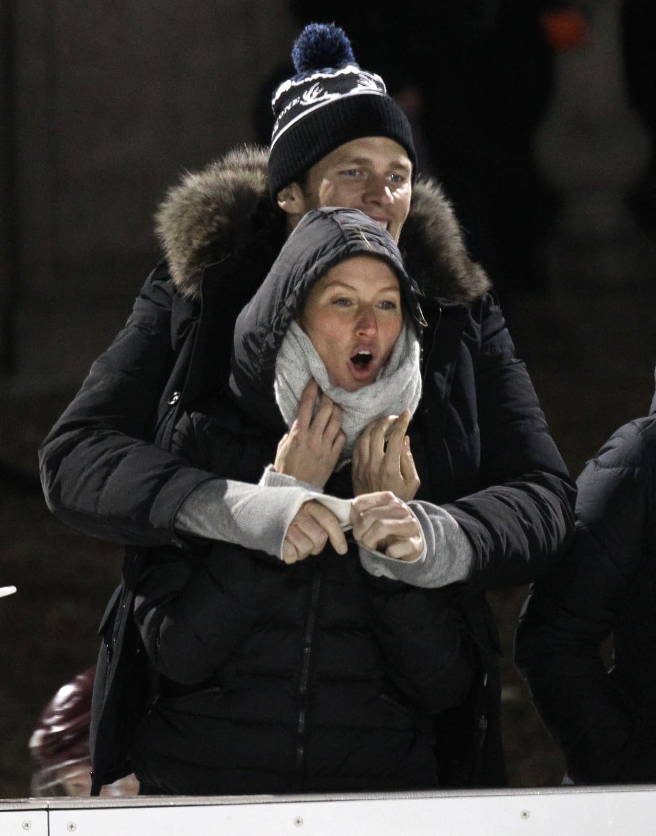 Y así de apasionada es mamá Bündchen en los partidos de sus pequeños.