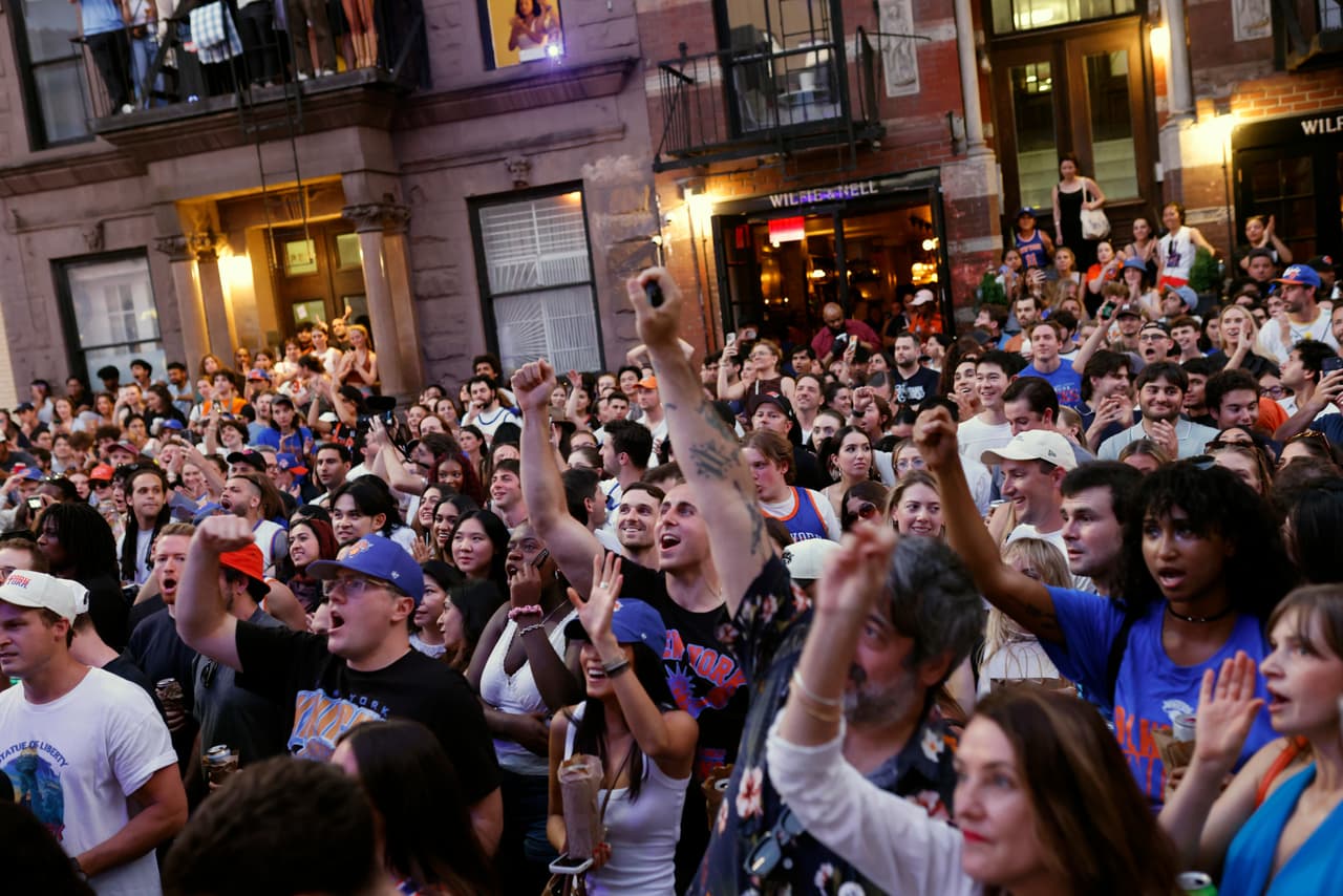 El campeonato de los Knicks 19.392 días desde el último coronó una postemporada extraordinaria para una franquicia que no llegaba a las Finales de la NBA desde que perdió ante los Spurs en 1999