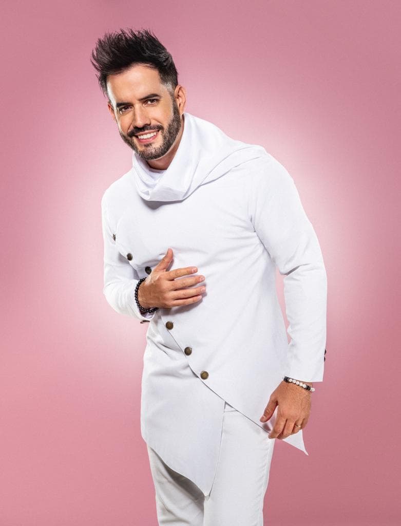 República Dominicana una vez más se hace notar en esta premiación con nuevos exponentes, ese es el caso de 
<b>Manny Cruz</b>, quien aspira al galardón de La Nueva Generación Masculina.