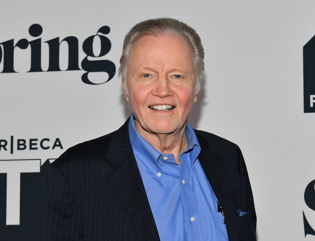 <b>Jon Voigt</b>, padre de Angelina Jolie, no solo apoya a Trump, sino que también se ha prestado para campañas a favor del Presidente.