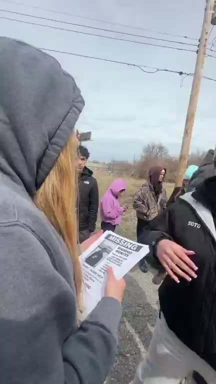 De acuerdo con la familia, la última vez que tuvieron contacto con Rodrigo fue cuando les informó que visitaría a su novia y posteriormente asistiría a una reunión con amigos alrededor de una fogata para celebrar su próxima graduación de la secundaria. 
<br>
<br>
<b>El joven había indicado que regresaría a casa alrededor de la medianoche; sin embargo, dejaron de tener noticias suyas.</b>