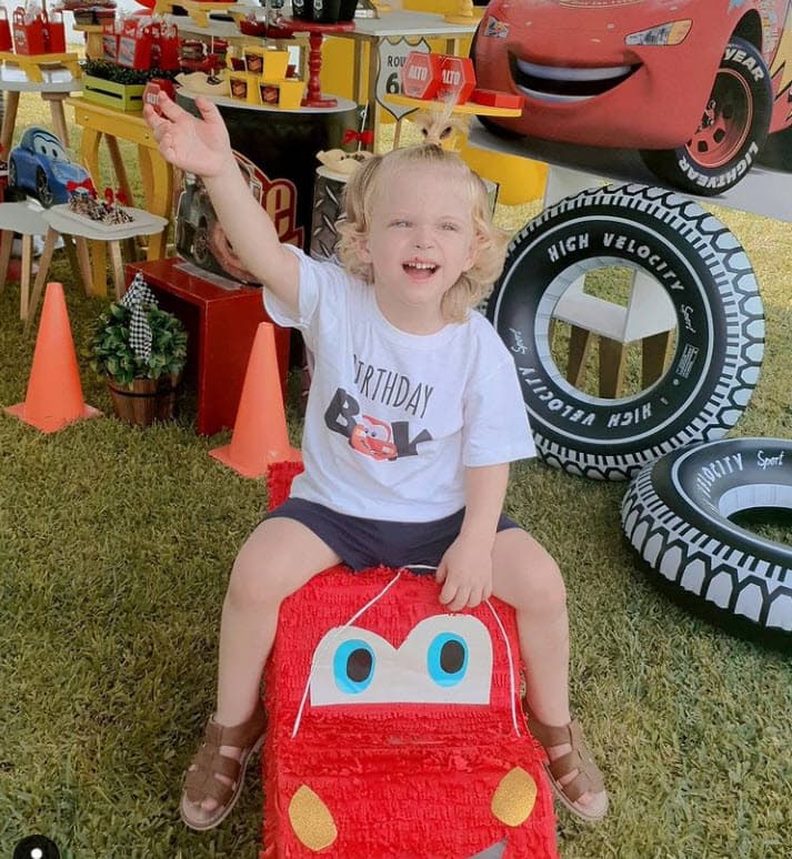 "Obviamente Mauro está muy chico, Mauro no entiende. Le dije (que su papá murió) y se volteó y se puso a jugar".
<br>