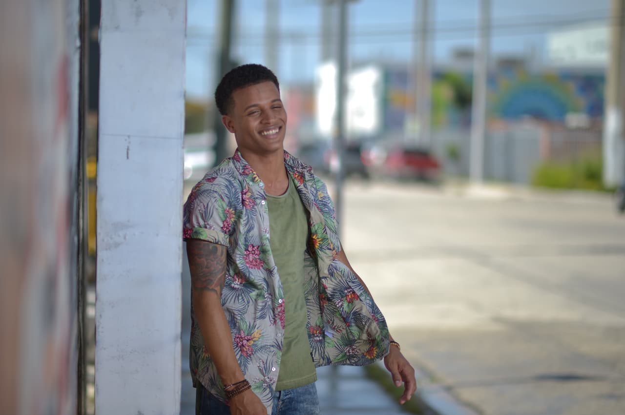 Brian, Danelly, Christian, Carolina, Félix y Zhamira formaron la banda Los Urbanos y con el tema 'Duele el corazón" demostraron que tienen mucho flow. Mira cómo fue su gran día grabando el videoclip.