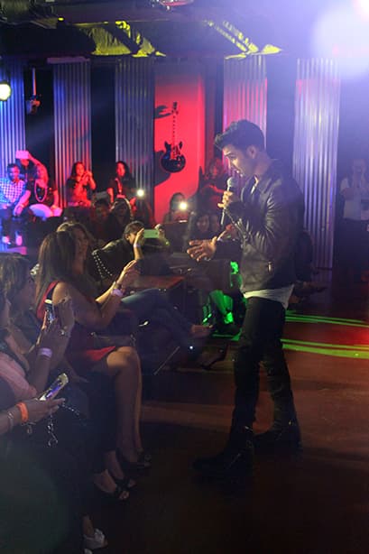 Houston disfrutó un concierto muy íntimo de Christian Daniel.