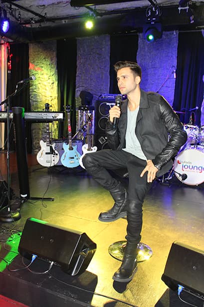 Houston disfrutó un concierto muy íntimo de Christian Daniel.