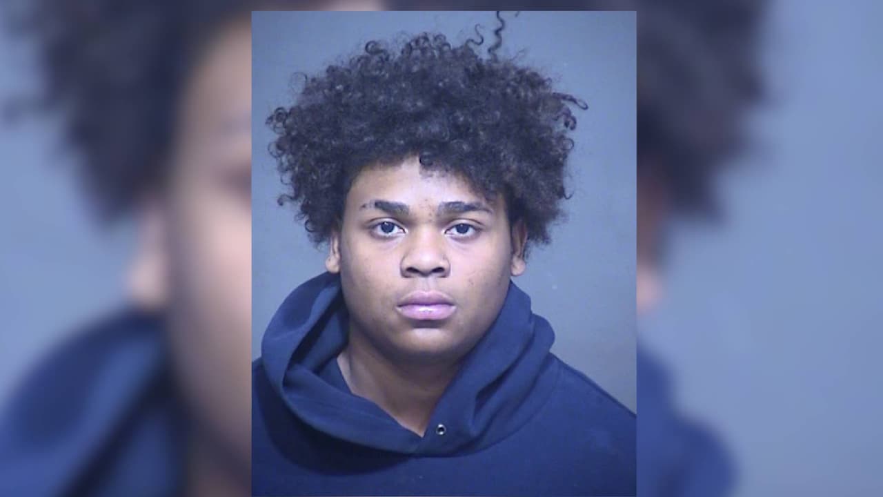 Peter Clabron de 18 años, es el principal sospechoso