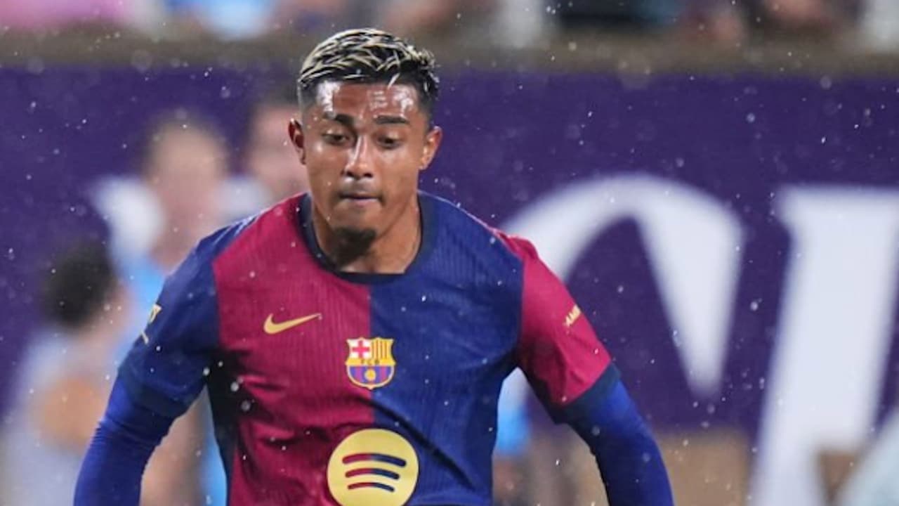 Julián Araujo deja el Barcelona para unirse a club de la Premier League