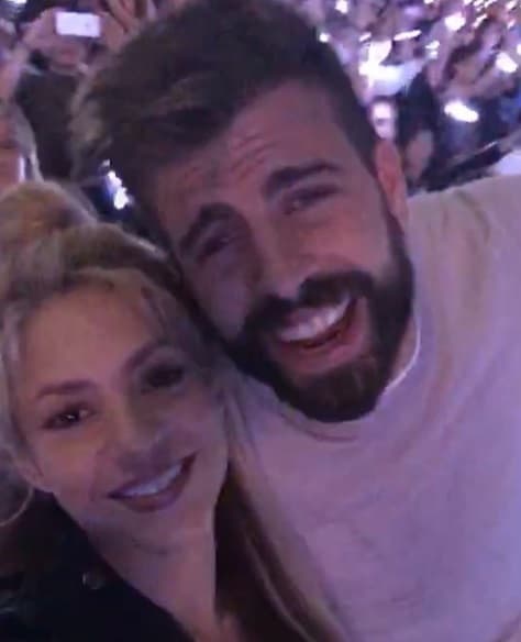 Y hasta disfrutó del concierto de Coldplay junto a su amado Gerard Piqué, y no se resistieron a compartir un video.