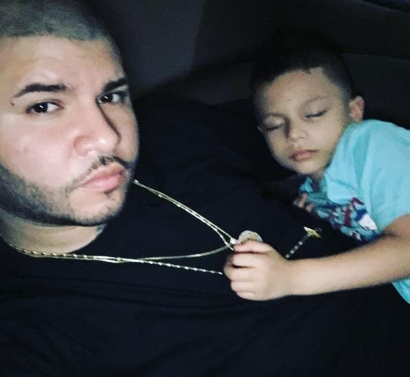 Farruko fue el mejor papá este fin de semana, consintió a su pequeño y lo compartió con sus fans.