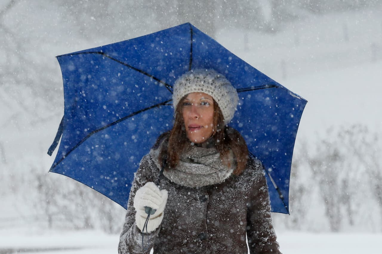 A pesar de que las autoridades pidieron a los ciudadanos mantenerse en sus casas, muchos de ellos los desafiaron en horas del día.