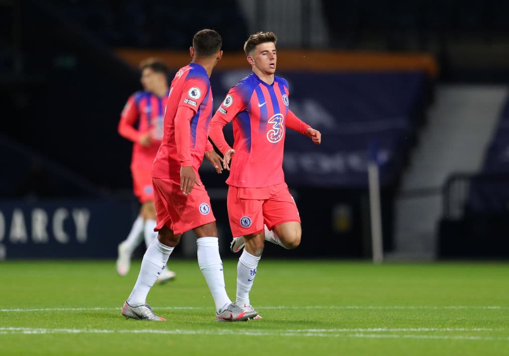 La reacción llegó con los goles de Mount (55’), Hudson-Odoi (70’) y Abraham (90+3’).