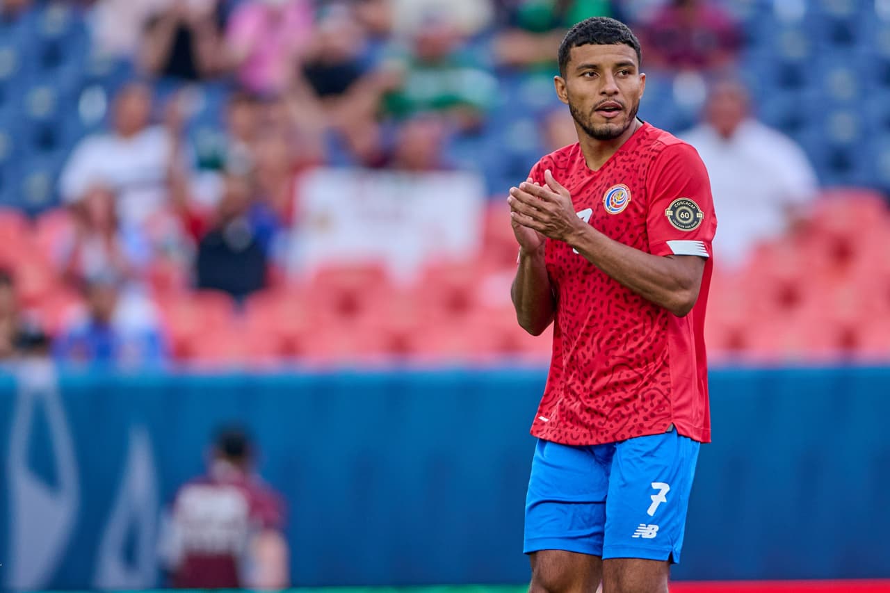 Honduras vino de atrás para derrotar en tanda de penaltis a Costa Rica y quedarse con el tercer lugar en la Nations League.