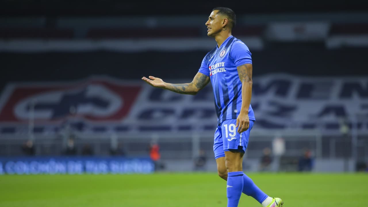 ¿Siempre sí? Yoshimar Yotún puede renovar con Cruz Azul
