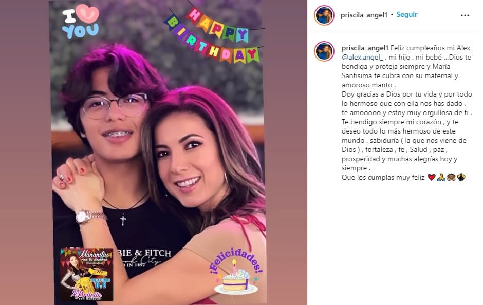 Al pie de una foto en la que aparecen fundidos en un abrazo escribió: "Te deseo todo lo más hermoso de este mundo, sabiduría (la que nos viene de Dios), fortaleza, fe, salud, paz, prosperidad y muchas alegrías hoy y siempre. 
<b>Que los cumplas muy feli</b>z".