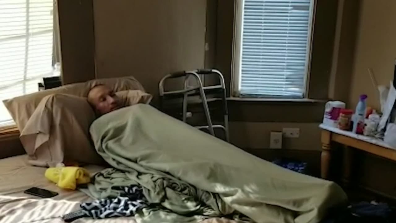 Indocumentado suplica ser deportado para morir en Guatemala, pero ahora no puede salir de EEUU