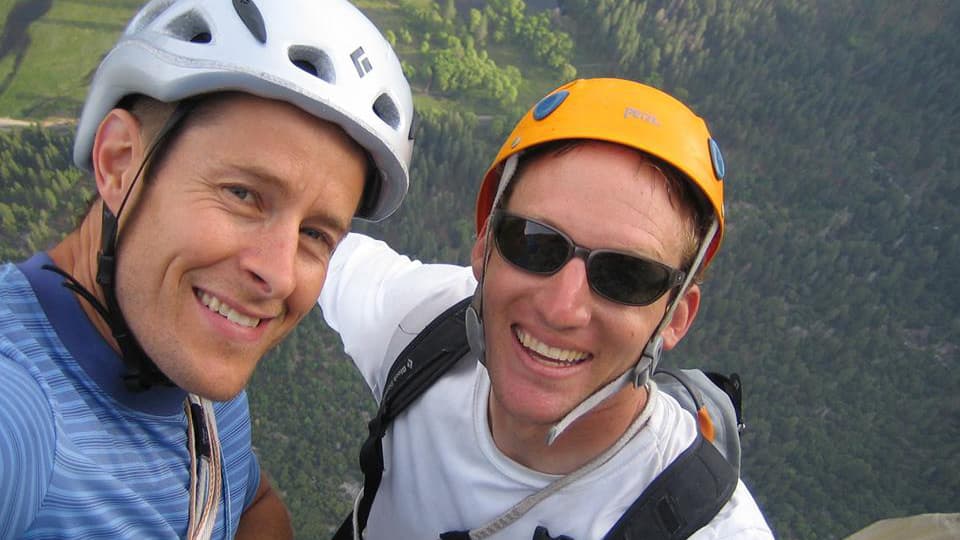 Revelan identidad de dos escaladores que murieron al caer de la roca El Capitán, que escalaban en el parque Yosemite