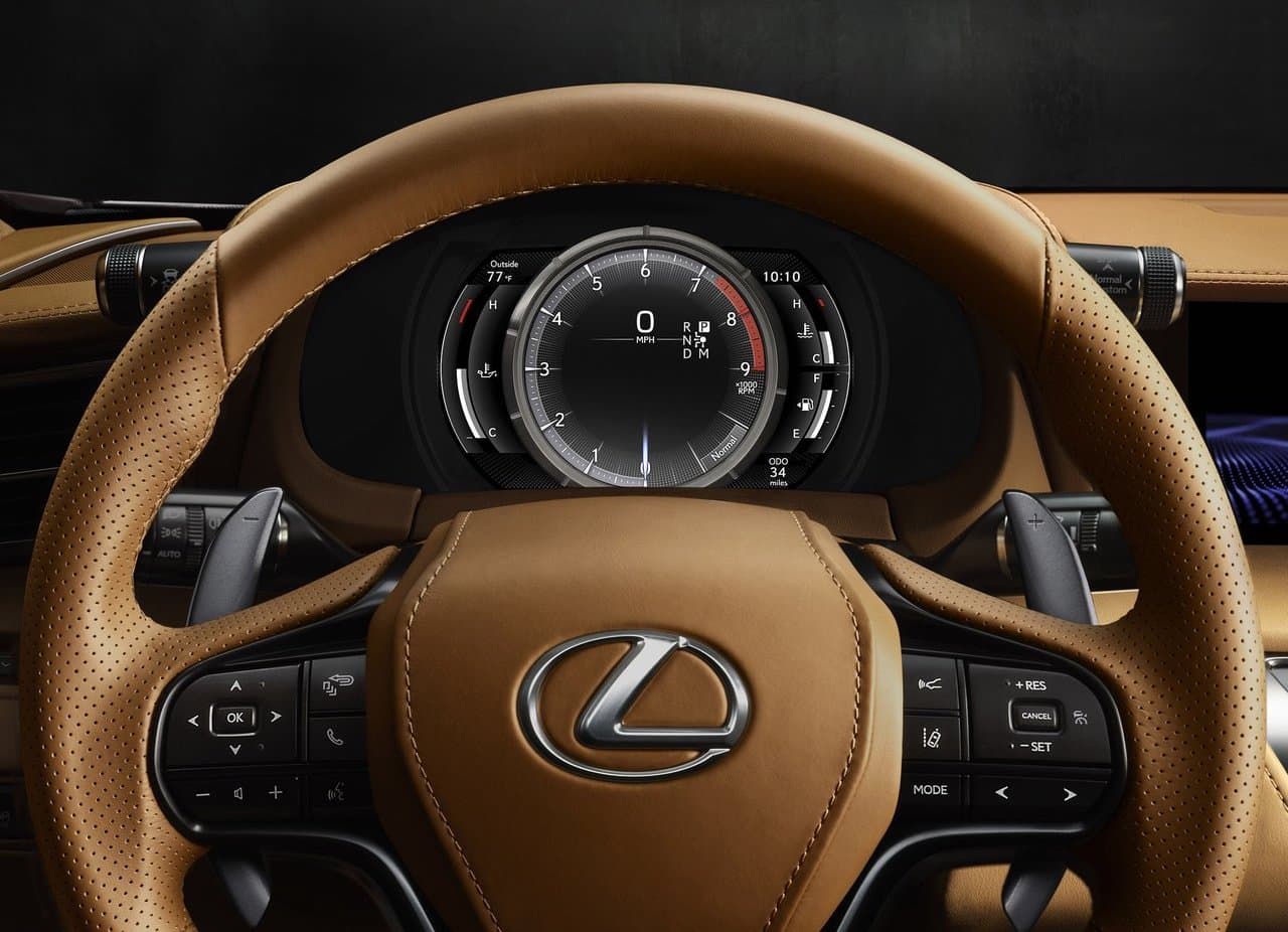 Una vez sea actualizado con nuevas tecnologías para su sistema de información y entretenimiento, el Lexus LC 500 tendrá aún más encanto.