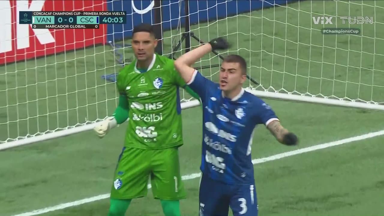 ¡Kevin Briseño se viste de héroe! Le detiene penal a Brian White