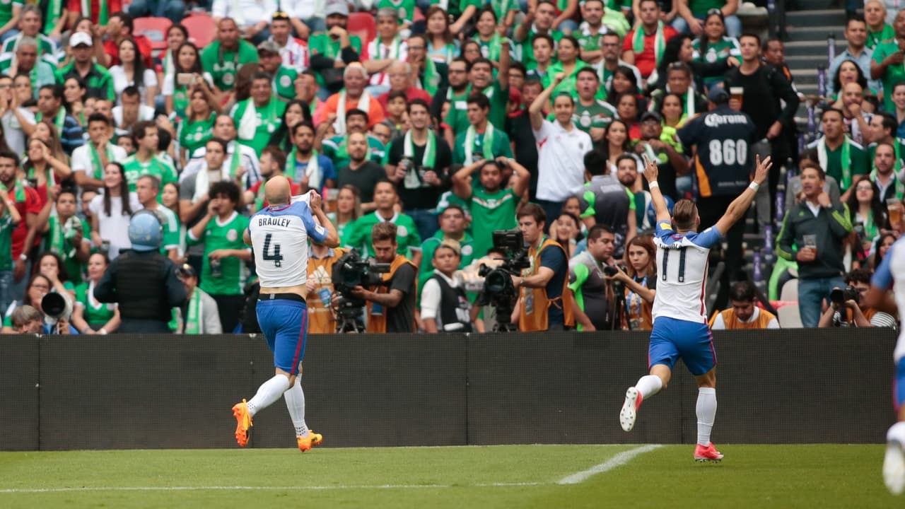 Michael Bradley, autor de un golazo ante México en el Azteca, anuncia su retiro