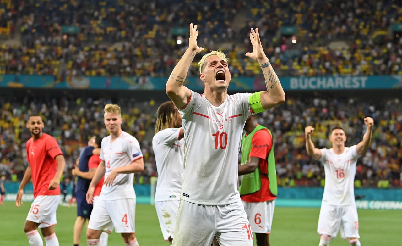 Granit Xhaka tras eliminar a Francia: "Está 'fu%&|$' increíble"