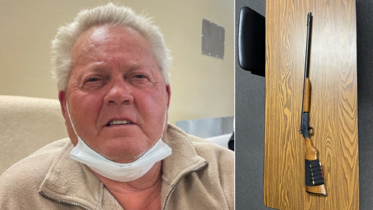 Hombre dispara a dos adolescentes que lanzaron globos de agua contra su vehículo