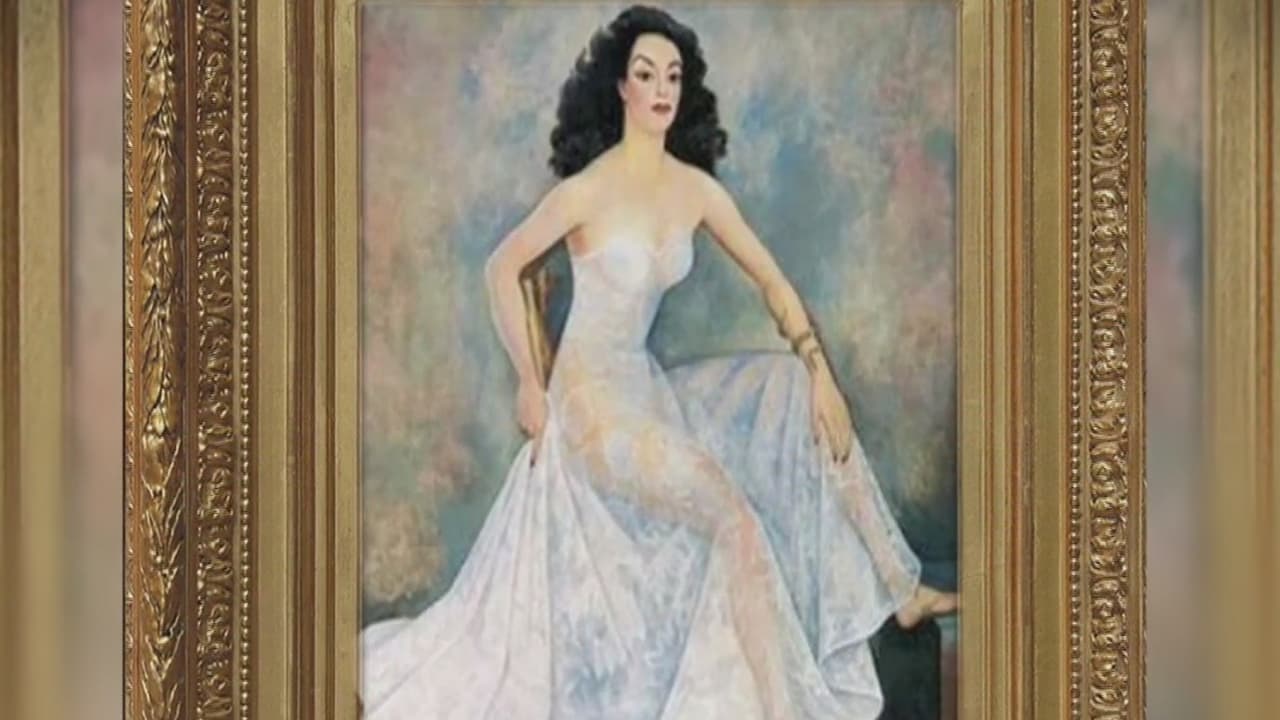 Según Ana María Alvarado, periodista del show de radio 'Todo para la mujer', Televisa ya le dio luz verde a la productora para que inicien los trabajos de la bioserie y aprovechó que Sandra Echeverría estuvo en entrevista para en la emisión de este martes 13 de julio para preguntarle si ya se pusieron en contacto con ella. 
<br>