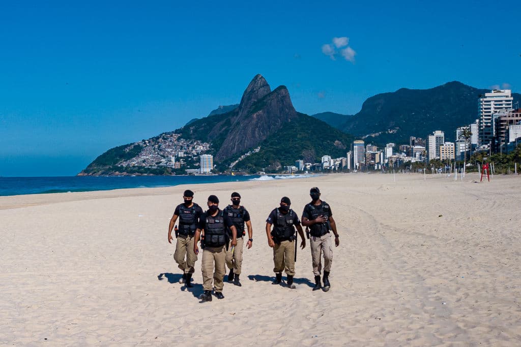 Colapso pandémico de Brasil amenaza al mundo por la temida exportación de nuevas variantes 