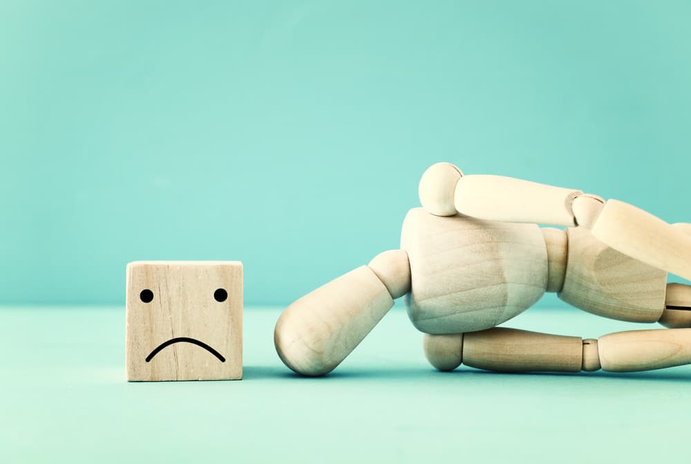 También significa que atraviesas por momentos de asfixia y de agobio por temas personales. Esto sugiere buscar un descanso para refrescarnos y así encontrar de nuevo el equilibrio. 
<br>