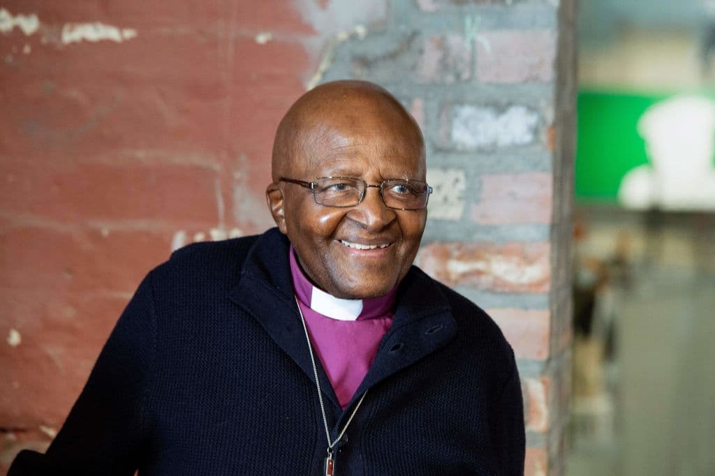 El arzobispo emérito Desmond Tutu, premio Nobel de la Paz, en una imagen tomada en abril de 2019 en Cape Town, Sudáfrica.