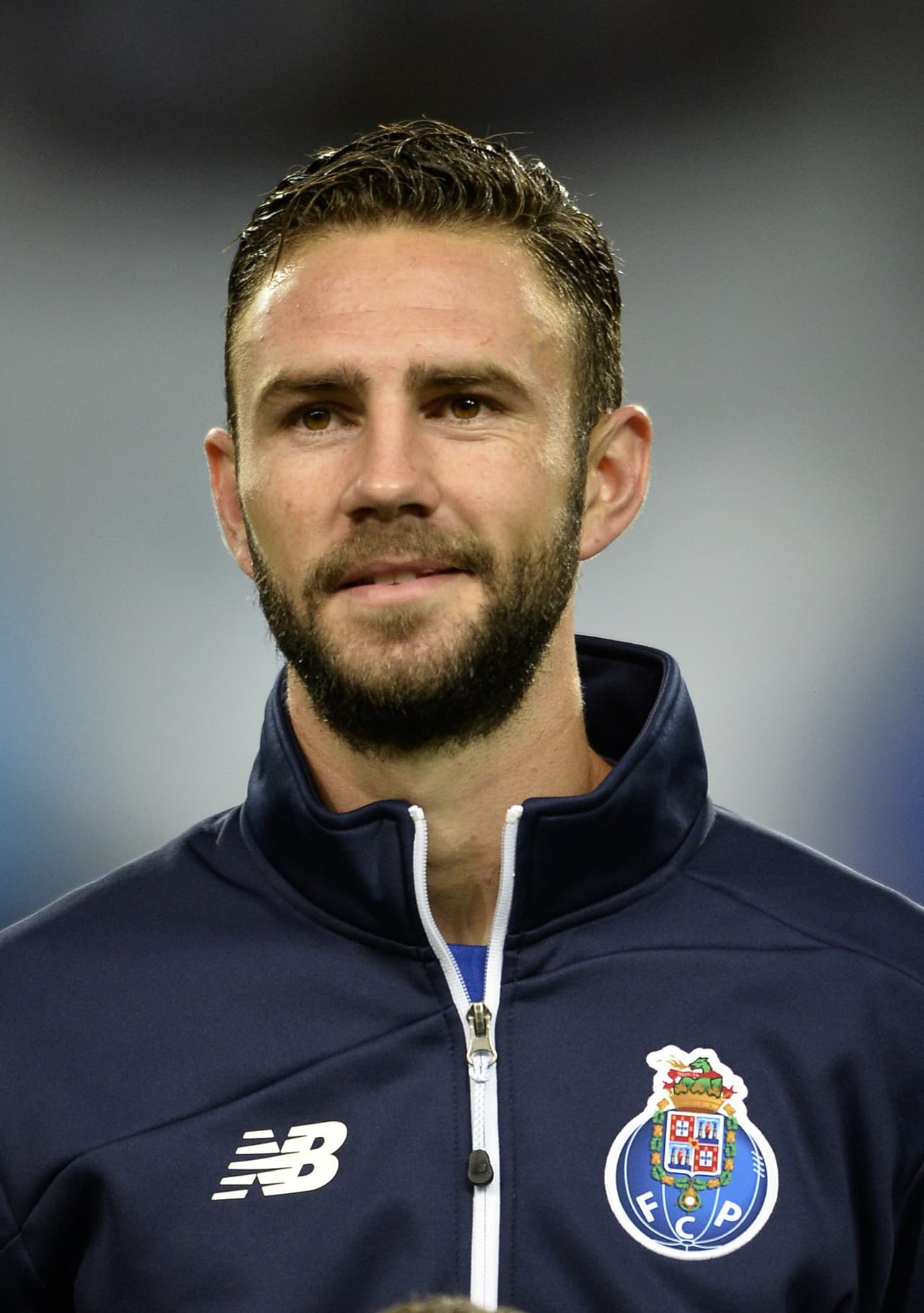 Al Dragao llegó en condición de préstamo con opción de compra, la cual hicieorn efectiva en la siguiente temporada.