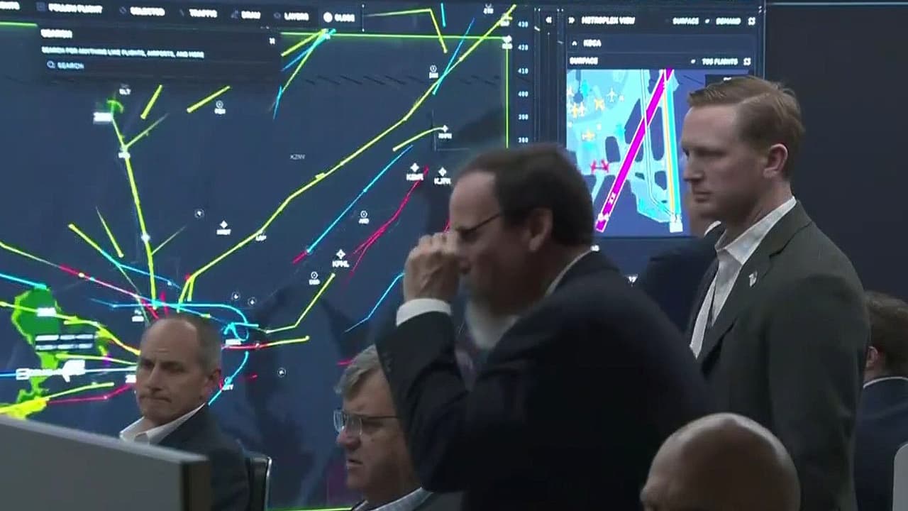 Reanudan los vuelos en el noreste de EEUU tras el corte de un cable de fibra óptica