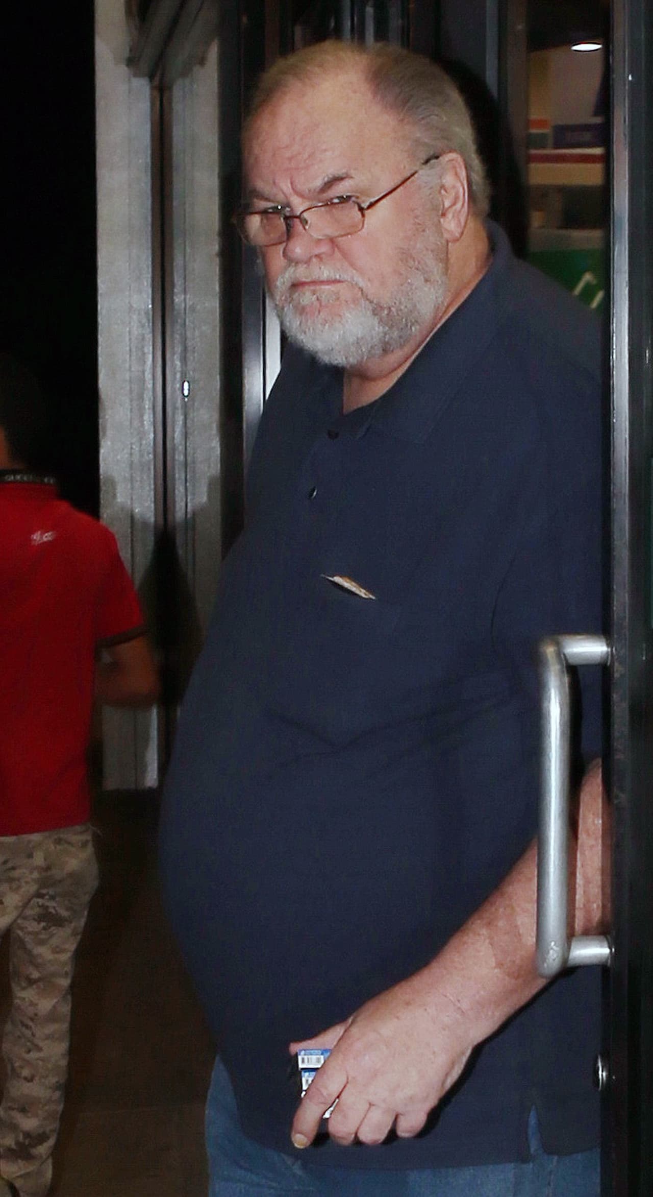 Aunque aún no conoce al príncipe Harry, Thomas Markle viajará a Londres en la primavera de 2018 para acudir a la boda de su hija, según el Daily Mail.