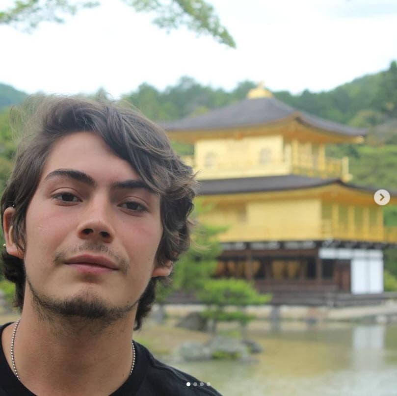 Señaló que tras su "vaga acusación" su primogénito ya fue etiquetado como "violador empedernido" y ella como "cómplice".
<br>