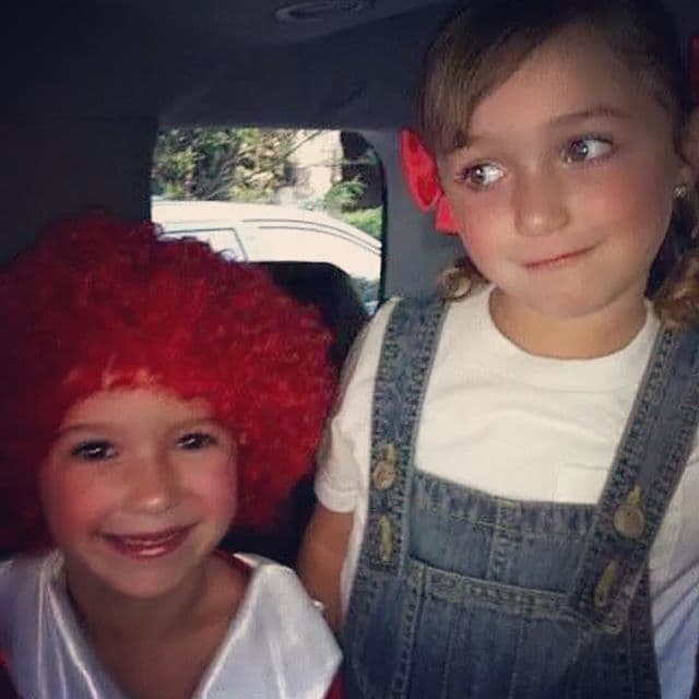 Mia y Nina son el regalo más grande de su vida.