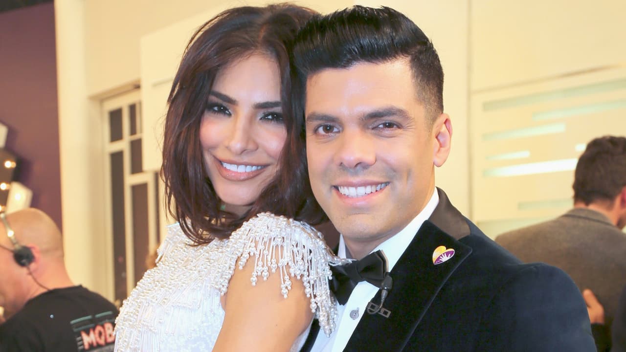 Sus compañeros de Univisión también se preocuparon por su salud, así que se acercaron a Marrero para saber lo que pasaba con la conductora. Él les explicó que llevaba semanas sintiéndose mal, perdido la visión en un ojo y se le paralizó la parte derecha de la cara. Con angustia, Francisca lo dio a conocer en televisión.