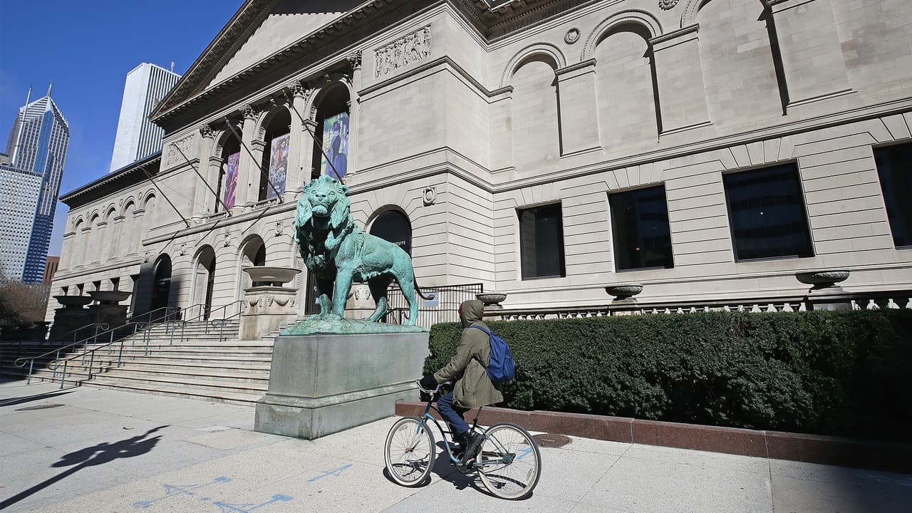 <h3 class="cms-H3-H3"><b>Instituto de Arte de Chicago</b></h3>
<br>Disfruta de la exposición de Vincent Van Gogh (hasta septiembre 4) en este museo que espera a residentes sin costo todos los jueves de junio a partir de las 5 p.m.
<br>Más información en la
<a href="https://www.artic.edu/" target="_blank">página del museo</a>.
<br>
<br>
<b>¿Dónde?</b>
<br>Instituto de Arte de Chicago, 111 South Michigan Avenue Chicago, IL 60603.
<br>
<br>
<b>¿Costo?</b>
<br>Los accesos tiene un costo regular de $14; sin embargo, este museo es gratis para residentes de Illinois todos los jueves entre 5 y 8 p.m.