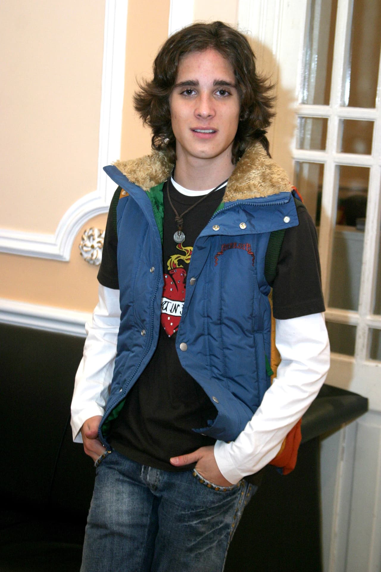 Ese mismo año lanzó su primer disco como solista, el cual se llamaba 'Diego' y contenía 11 temas.