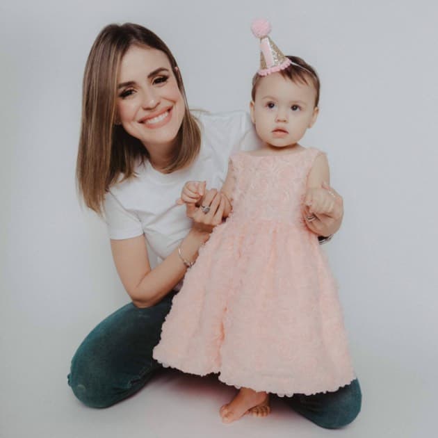 ¿Y quién comenzó la semana cumpliendo 13 meses de vida? Ni más ni menos que la hermosa Chloé Sophia, la hija de nuestra querida Carito Sarassa.