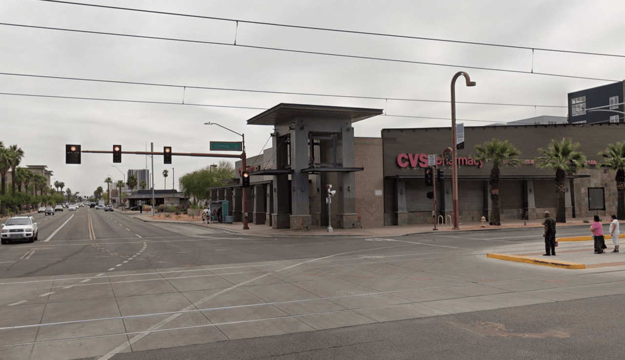 La avenida Central y McDowell Road.