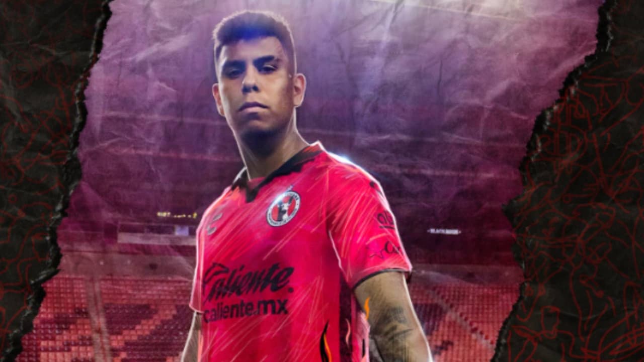 Carlos Salcedo en la mira para refuerzo de Cruz Azul