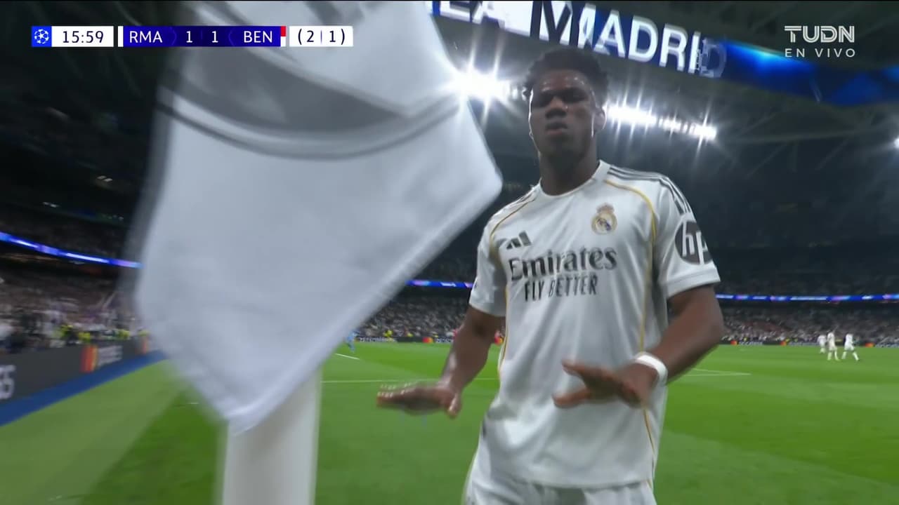 Gol del Real Madrid, gol de Tchouaméni , Real Madrid vs. Benfica, 1-1