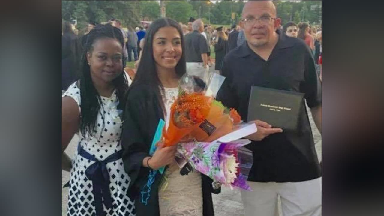 Ciara Gilliam, de 22 años, murió por una sobredosis de droga. Su papá, Robert Gilliam ofrece 
<a href="https://www.univision.com/local/dallas-kuvn/padre-texas-recompensa-persona-vendio-hija-fentanilo" target="_blank">$45 mil dólares</a> a quien identifique al que le vendió la droga.