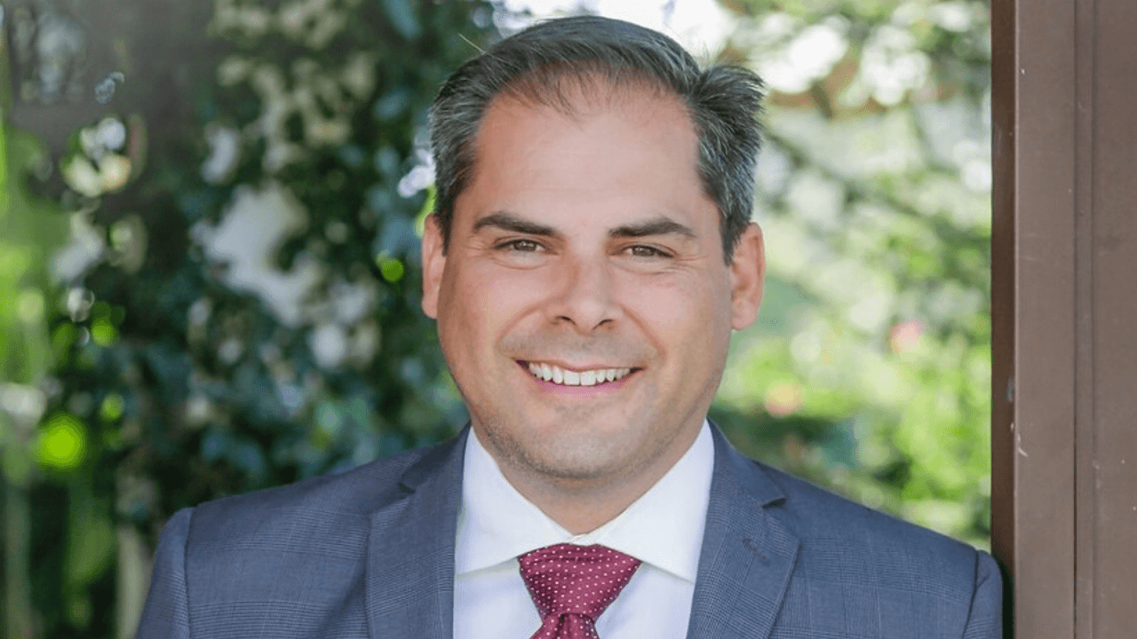 Trump y los republicanos de California se adelantan para adjudicar la victoria a Mike García en el Distrito 25