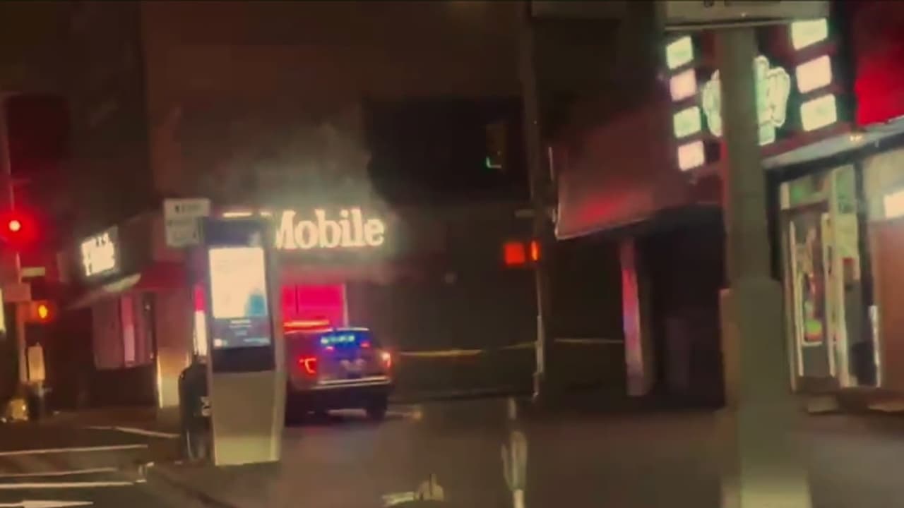 De un disparo en la cabeza, matan a una puertorriqueña en Queens y hieren a otro hombre